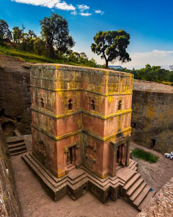 Ethiopia, Lalibela. Monolithic church of Saint George (Bet Giyorgis in Amharic) in the shape of a cross. The churches of Lalibela is on UNESCO World Heritage List